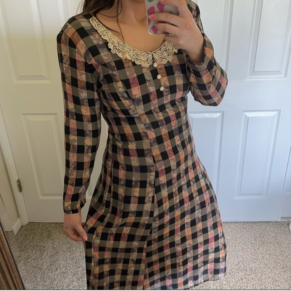 Vintage Dresses & Skirts - Vintage Prairie Cottage Floral Lace Collard Dress